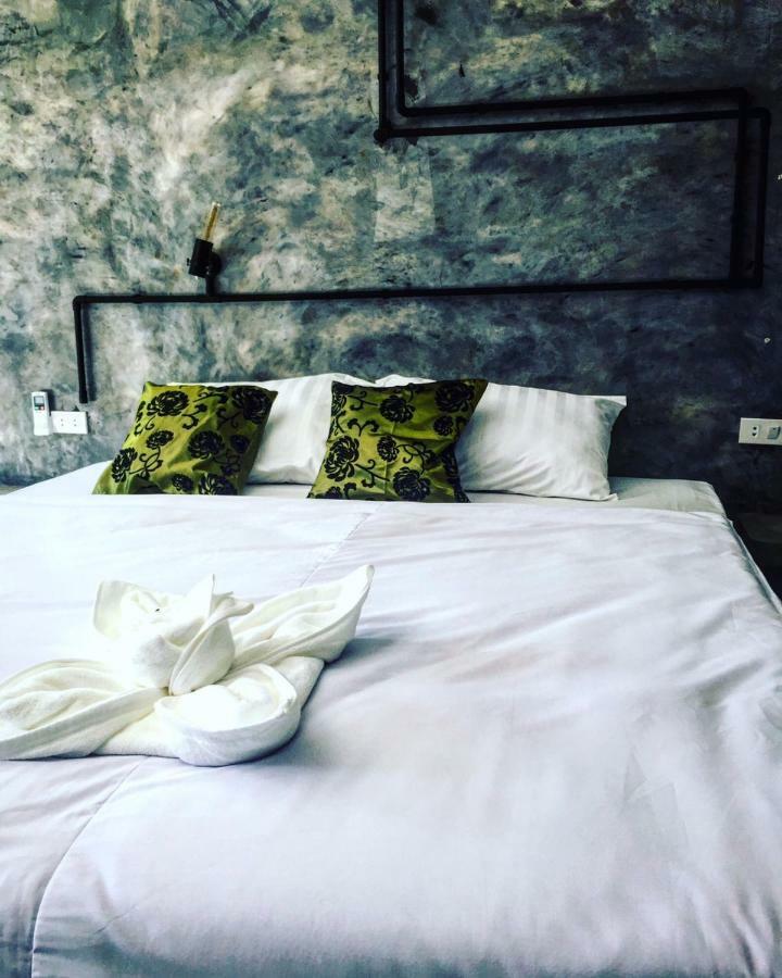 Keeree Loft Resort Thong Pha Phum Exterior foto
